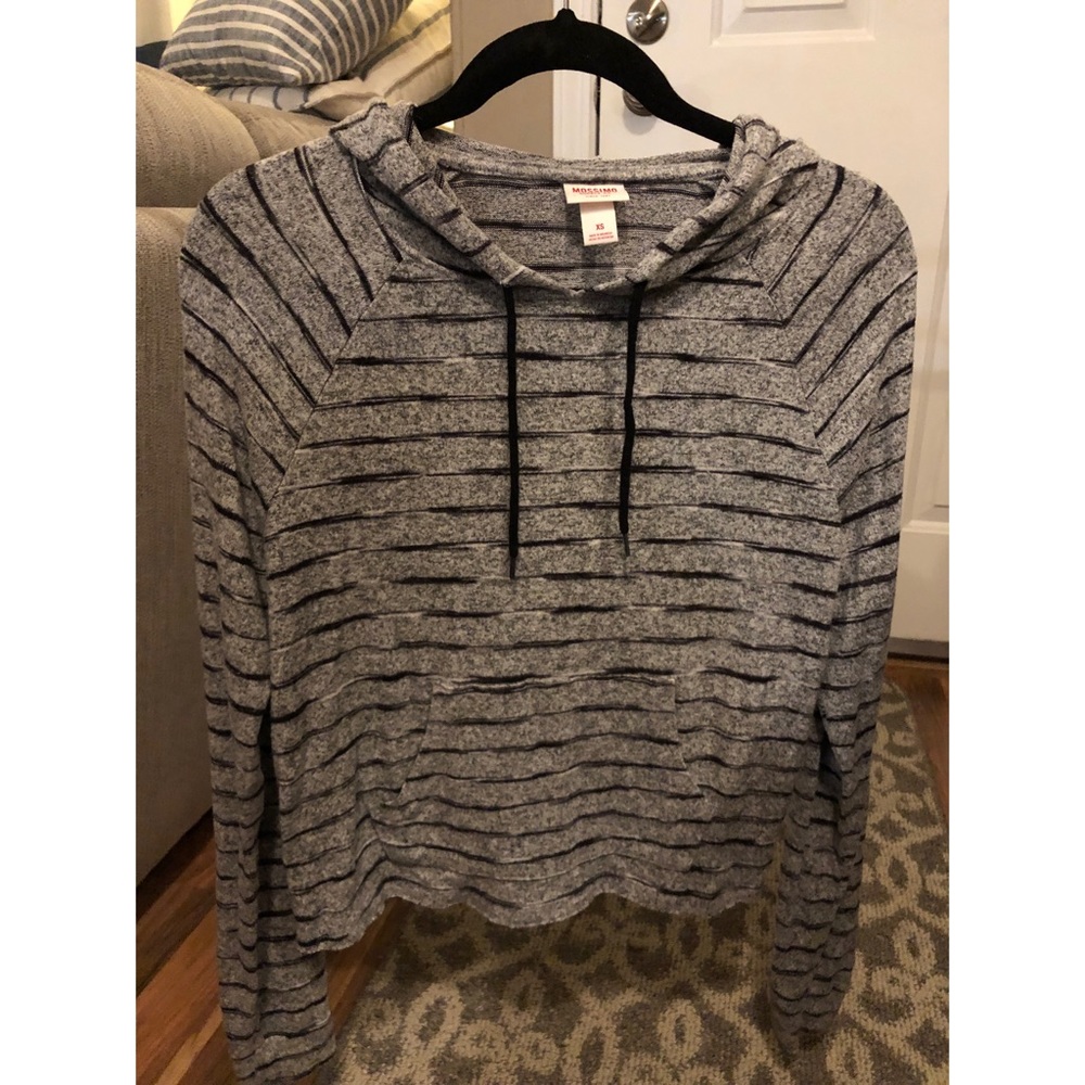 Women’s Mossimo Pullover Hoodie